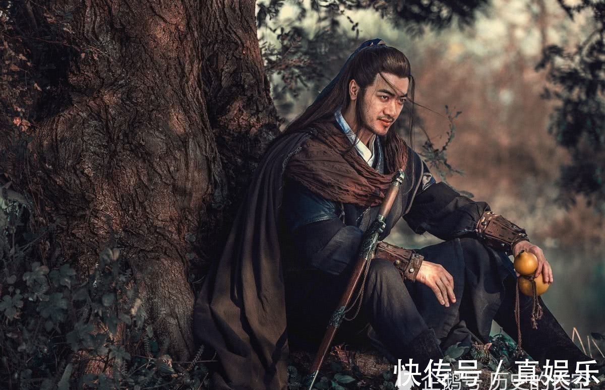 谢肇淛!如果穿越回古代当游侠,哪把兵器会是你的最佳搭档?第一人气极高