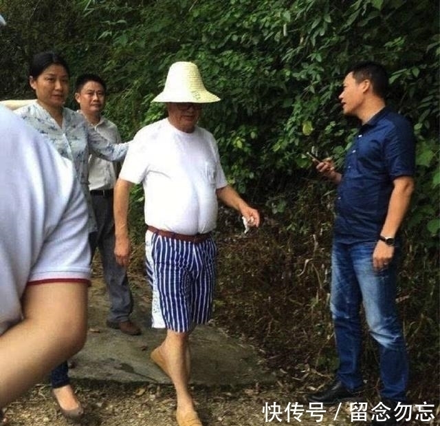 面试|张建国辞掉大学教师去华为,天太热任正非光膀子面试:下午来上班