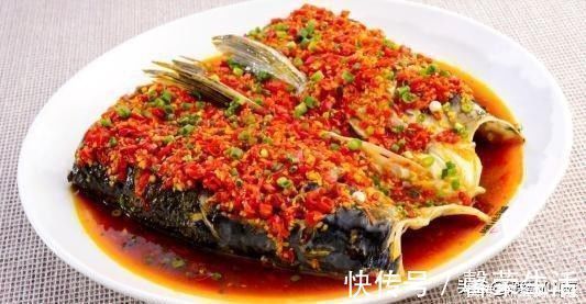 下班回家，简单做了一顿晚餐，晒到朋友圈，北方朋友看完：好想吃