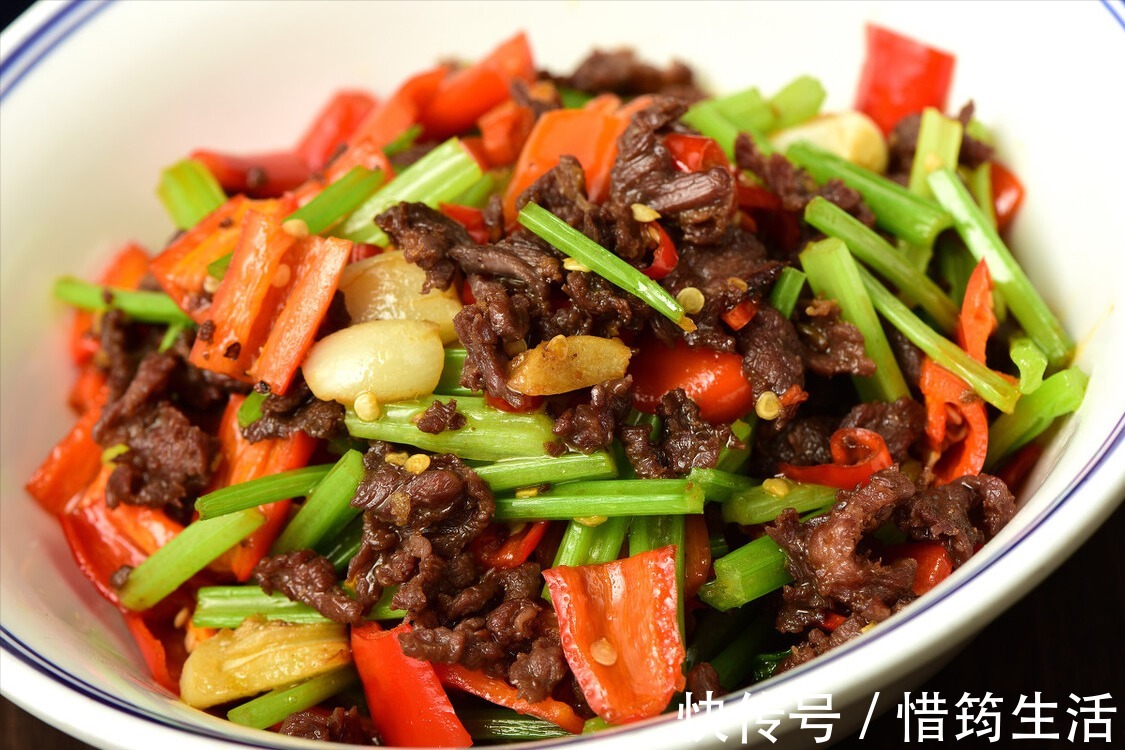 食用油|腌牛肉，最忌放盐腌制，20年大厨分享经验，牛肉香嫩多汁还不腥