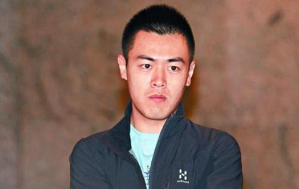 孟非 刘銮雄之子参加非诚勿扰,结果灭灯过半,孟非:他爸有164个亿