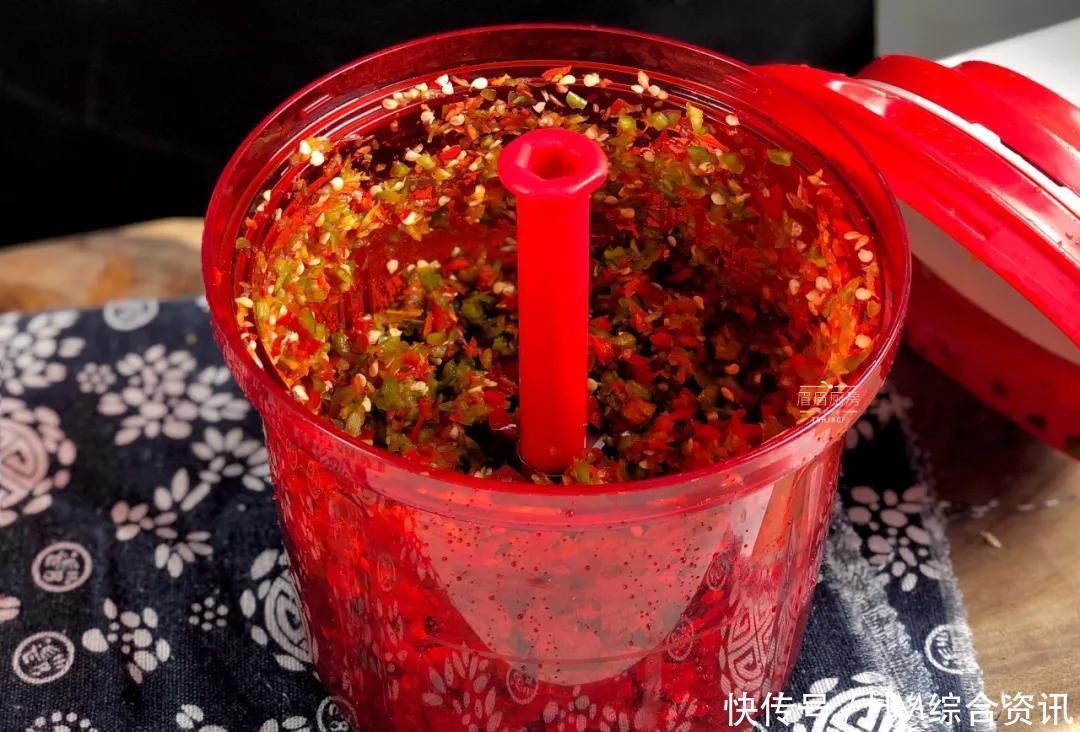 一碗黄豆一把辣椒,不晒不发酵,做法超简单,香辣可口零添加