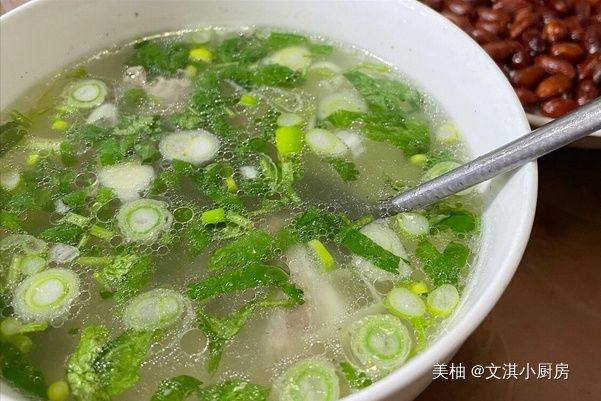 做羊肉汤我有妙招，无需太多香料，只需这3种，羊汤鲜美无膻味