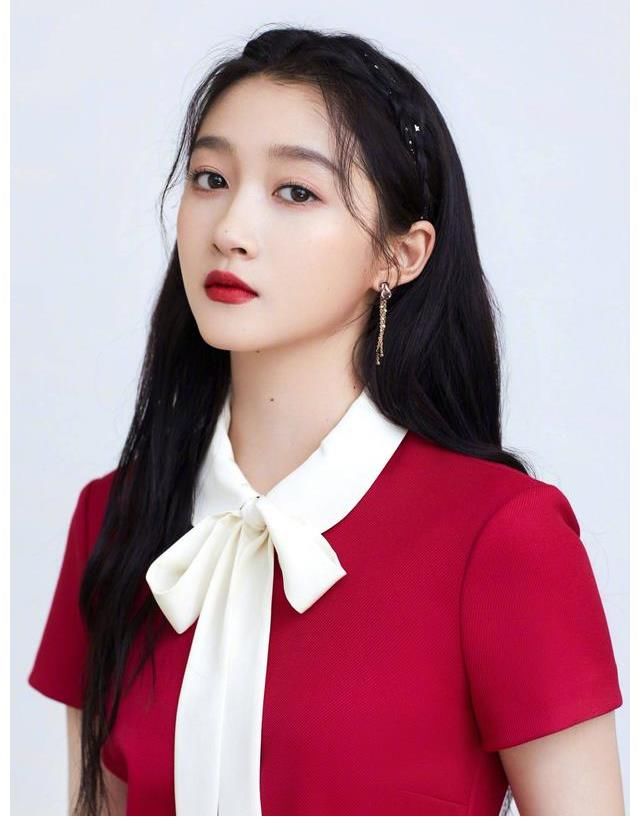 李易峰|关晓彤李易峰新综艺官宣，首创“连续剧式”推理模式，爆款预定了