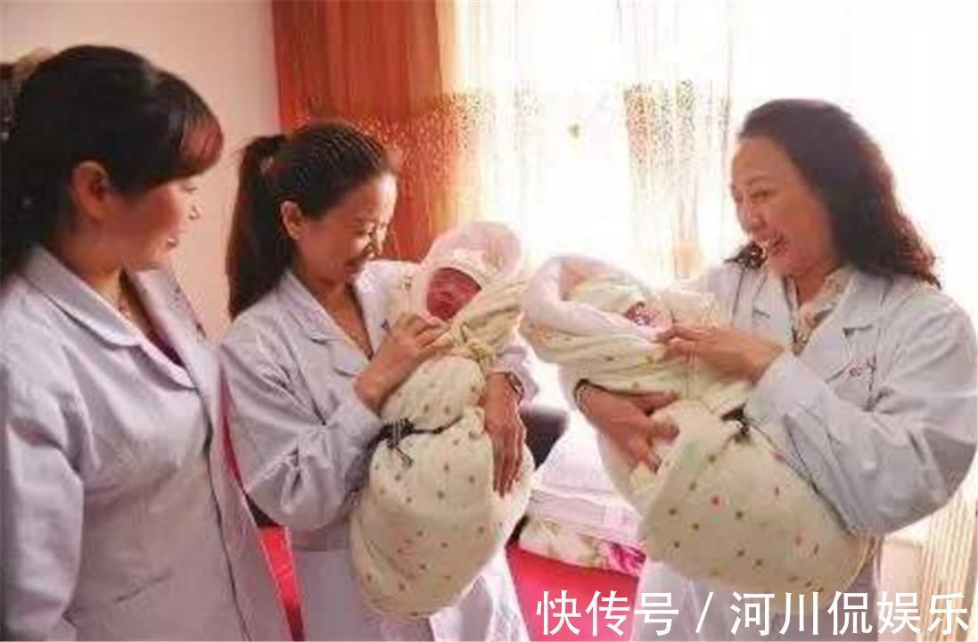龙凤胎|产妇生下“龙凤胎”,一旁家人正乐开花,医生泼冷水不是双胞胎