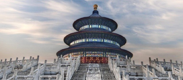 故宫有一幅包拯画像,里面包公竟然是白脸!