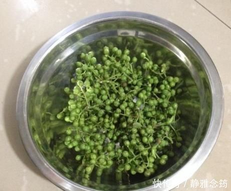 炸花椒油时,直接下锅炸就错了!多做1步,花椒油才够香、麻味足