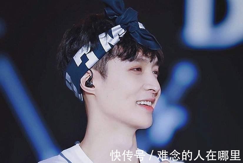 榮耀之路|張藝興帽子開花,水舞臺的燃炸表現,點燃現場的熱情。