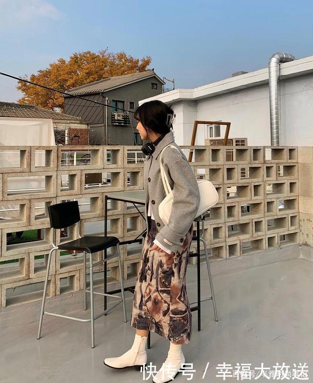 正确|大衣+半裙,才是冬天的正确打开方式