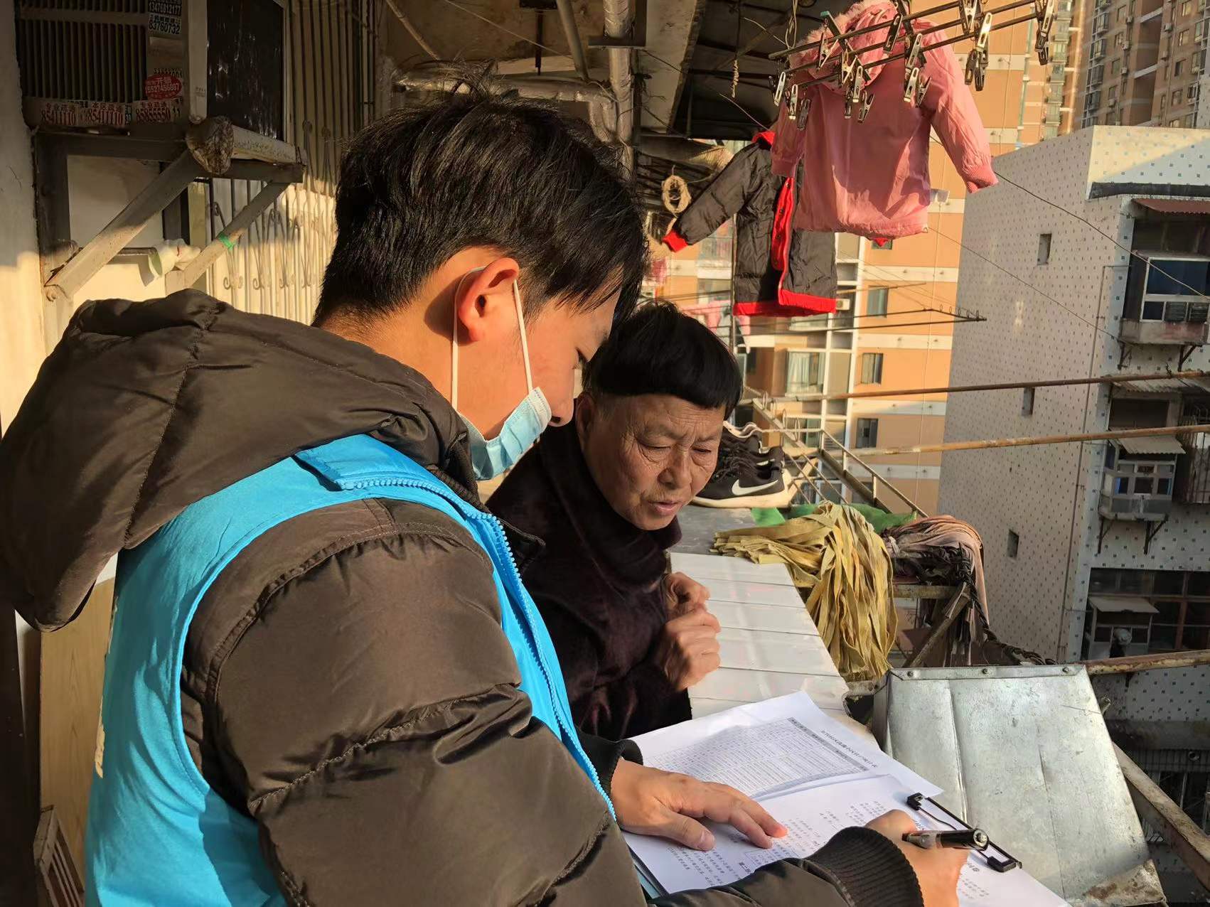 爱满荆楚|腾讯公益·五社联动·爱满荆楚：调查社情民意，助力小区改造