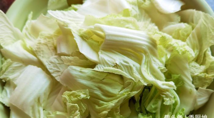 白菜|霜降后,记得多吃此菜,维C含量比苹果高,营养特全面,别不懂吃