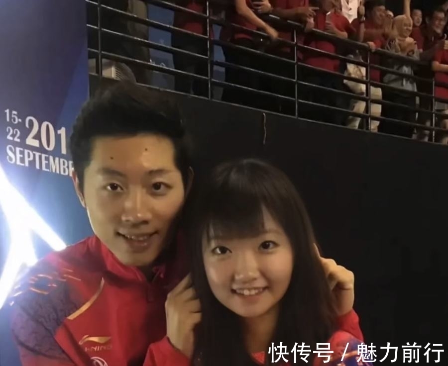 世界杯|美!莎莎的嫂子拍摄时尚大片,烈焰红唇加上帅气短发尽显洒脱气质