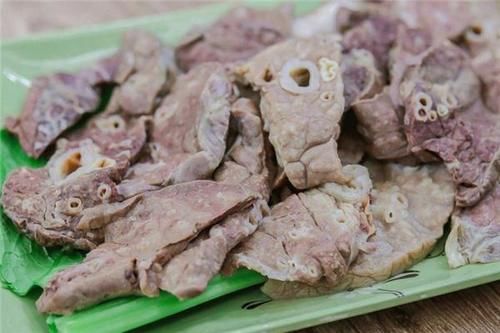 猪肝|猪身上的4个部位，建议少吃，猪大肠排最后，榜首的很多人爱吃