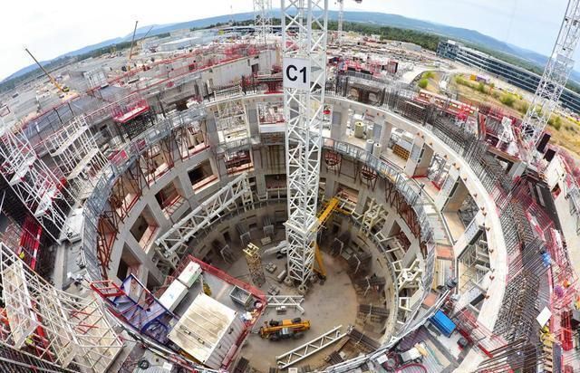 十年还是百年?可控核聚变卡在了哪,还要让我们等多久?