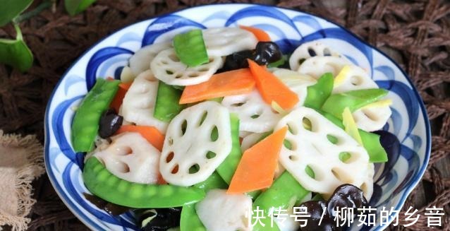 鹌鹑蛋|中秋节，少不了一桌家宴菜，精选的10道菜品，不光好吃颜值还高！