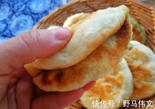 馅儿饼|做馅儿饼我这样和面，松软好消化，凉了也不硬，做法还特别简单