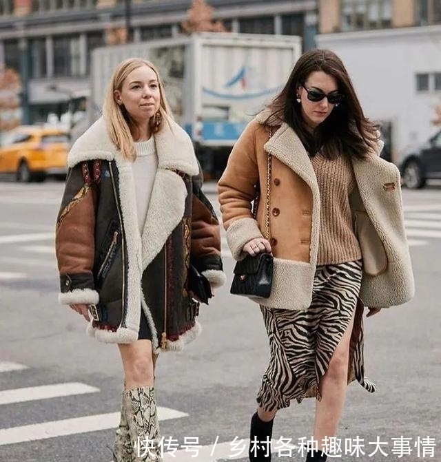 保暖|比大衣保暖,比皮草环保,“羊羔毛外套”才是今冬真爱,时尚保暖