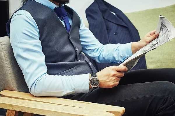 商家|为什么那么多人喜欢戴复刻手表呢？是真的手表吗？