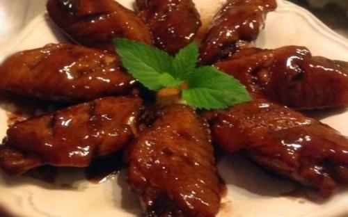  做法|可乐鸡翅早过时了！自从学会这做法，一天两顿也不够，色味俱佳