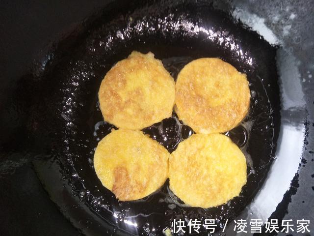 馒头|煎馒头片,别只知道裹鸡蛋,多加1步,馒头片香酥脆爽不吸油