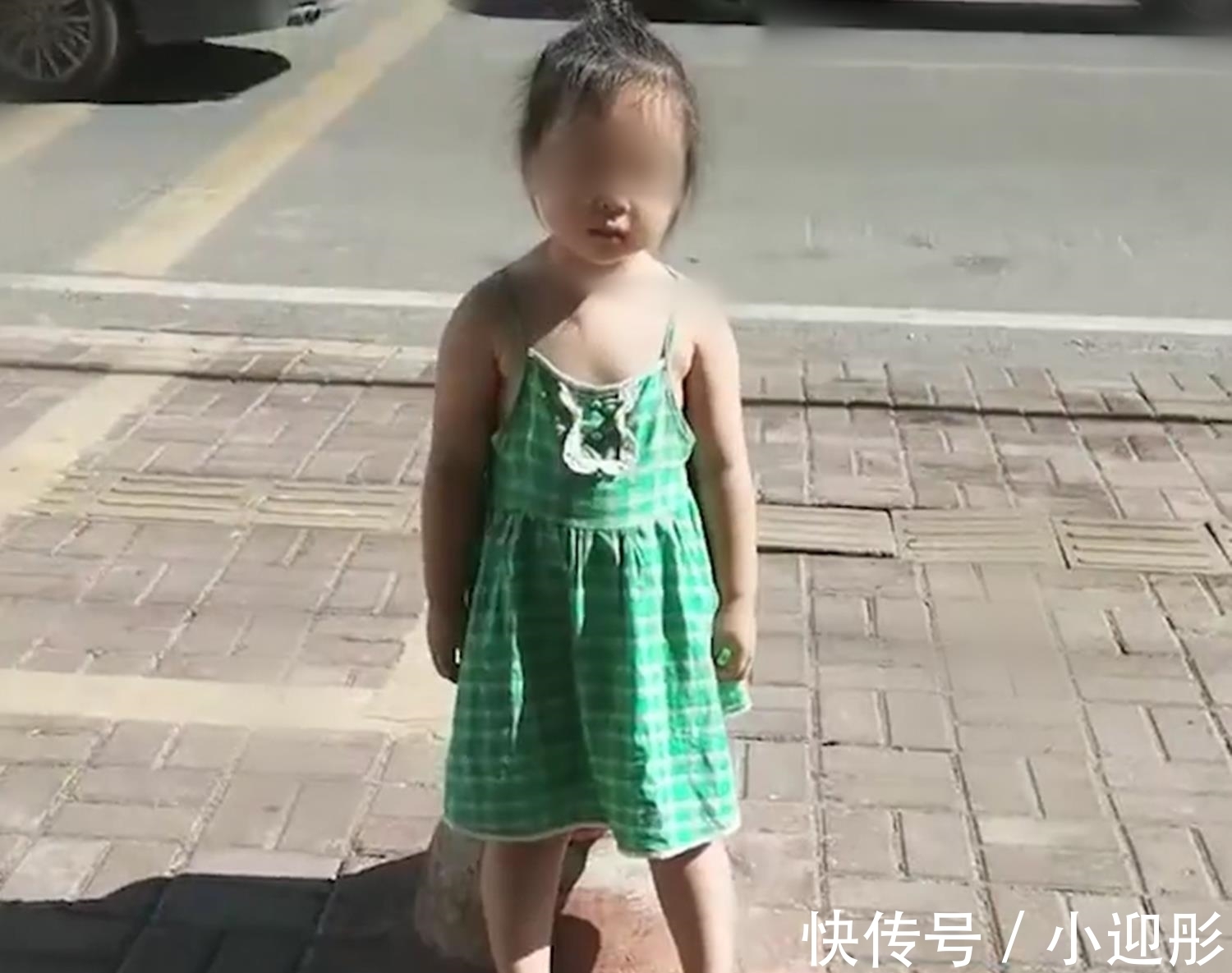 电视|“不给看电视就晒死自己”，孩子威胁90后父母，反被治得服服帖帖