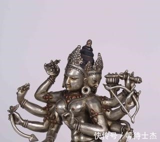 铜尊!明代,银嵌铜尊胜佛母坐像