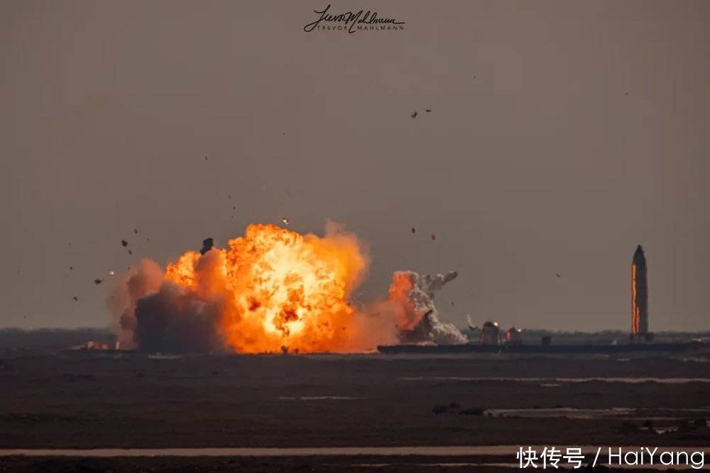 马斯克的火星飞船试飞,结果又炸了,问题出在哪儿?
