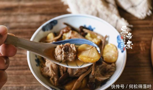板栗|立冬之后多喝煲汤,此三种食材的搭配堪称完美,汤浓肉香实在好吃