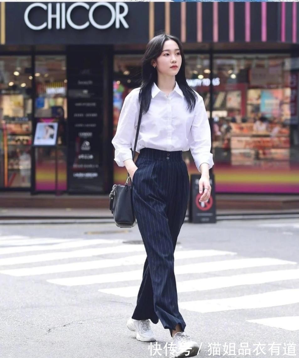 西装裤|被韩国路人街拍惊艳到了,没有礼服和高跟鞋,基础款也能玩转时髦