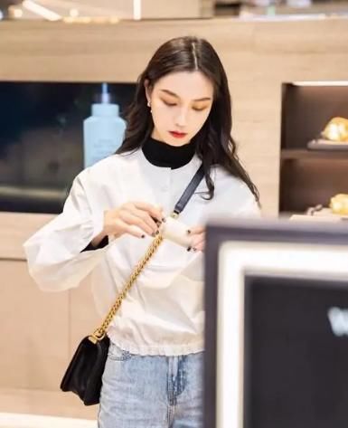 “日系”和“韩系”护肤品如何选?对比这几点区别,你就清楚了!