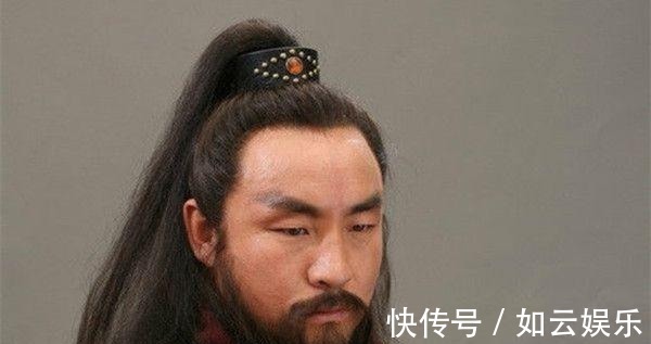 双枪将@同为梁山五虎将后人，大刀关胜之子能否战胜双枪将董平之子