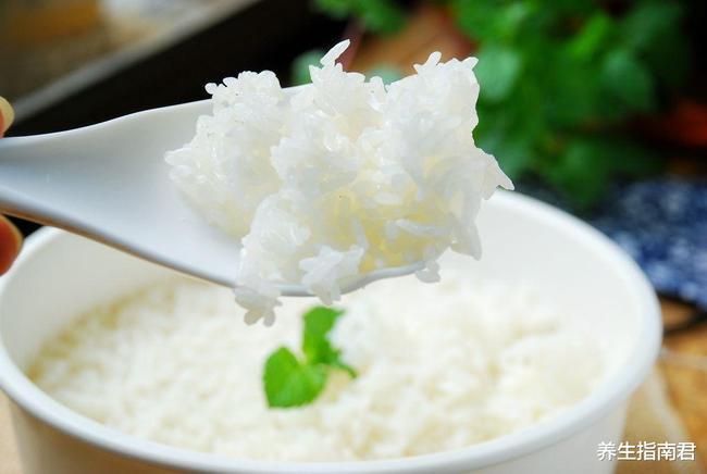 硝酸盐|二次加热的米饭会致癌？这几种食物一定不能二次加热