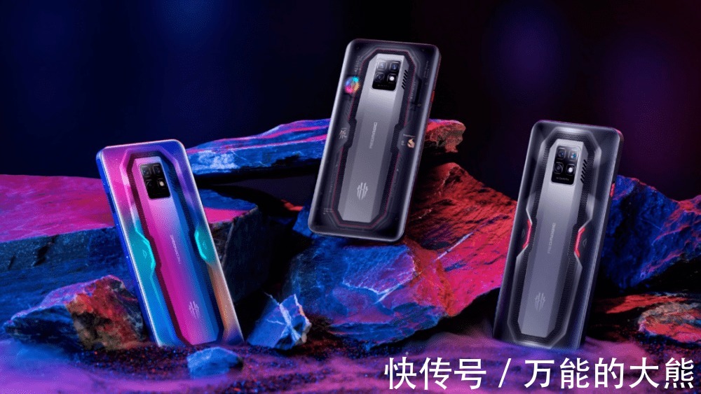 暗夜骑士|135W快充+9重散热,红魔发布真全面屏屏下摄像手机红魔7
