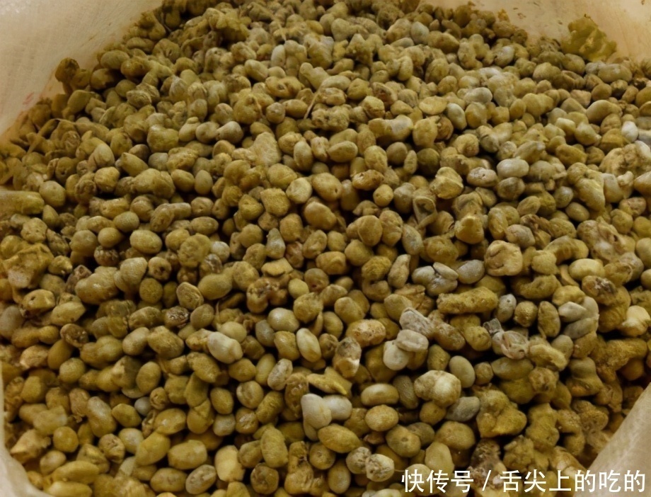 想吃黄豆酱不用买,在家做很简单,香辣过瘾,放一年也不会坏