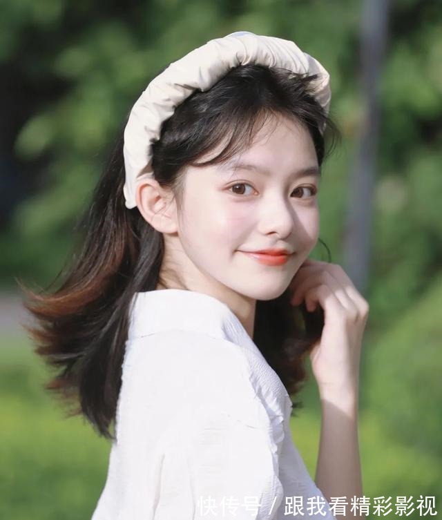 唇釉 直男眼中女生涂口红VS不涂口红,差距也太大了……!