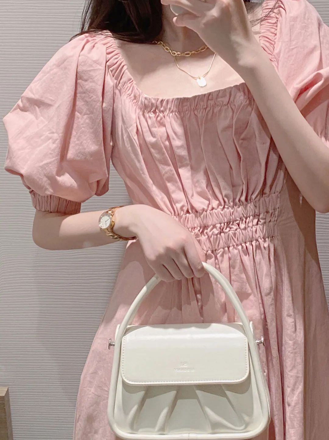 上半身|今年“泡泡裙”也太火了！选款选得好，气质显瘦少不了