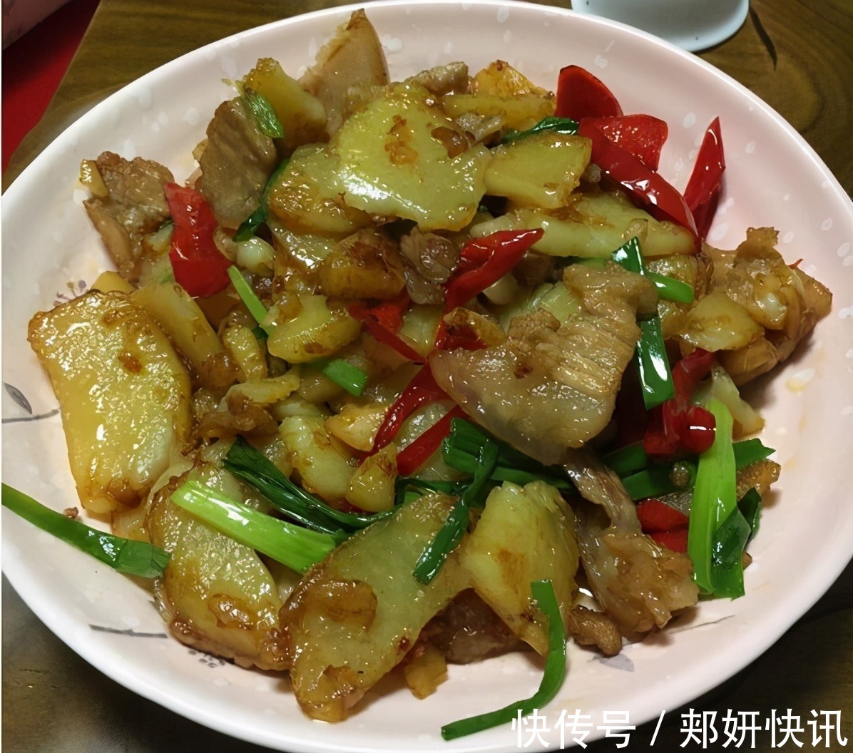 土豆片|长寿老人爱吃3种美食，营养丰富，降压减脂，好吃也不贵！