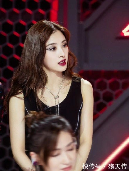 阿朵|现场观众爆料阿朵张含韵全开麦，有的姐姐对口型，这公平吗？