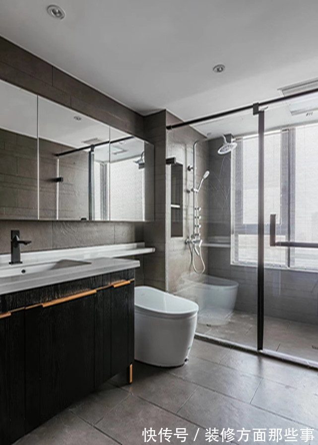 客厅|118平美式风三居室,再简单的设计也是美的?仪?式