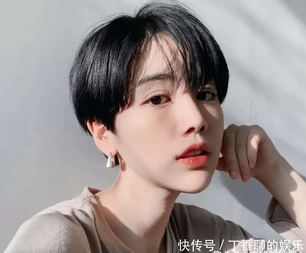 蓬松感|长脸最适合的9款短发，简约时尚好打理，精致优雅又有女人味