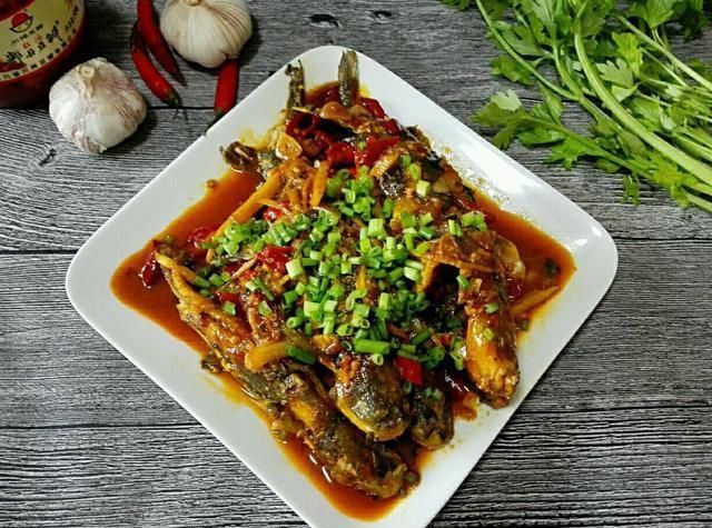 黄骨鱼|此鱼现在很“少见”,无鳞无刺肉质特别鲜嫩,遇到就多买