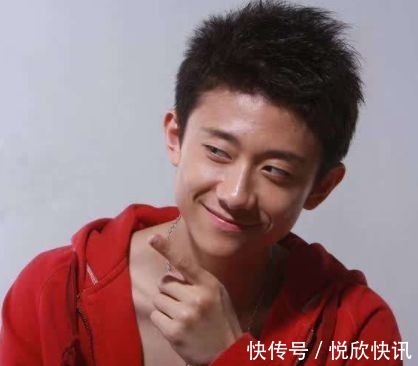 身高|男生多少岁“停止长高”?若是低于这个数,或能再蹿10CM!