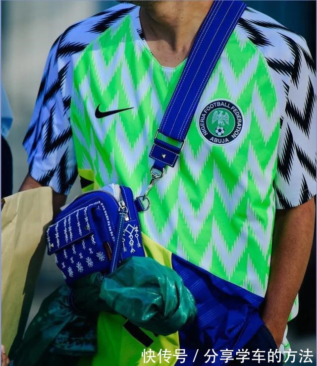 男士 为什么姑娘们都偏爱背包的男人!