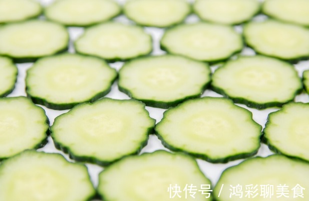 冬天|夏天农村人将这9种蔬菜晒干,3种焯水晒、6种直接晒,冬天炖肉香