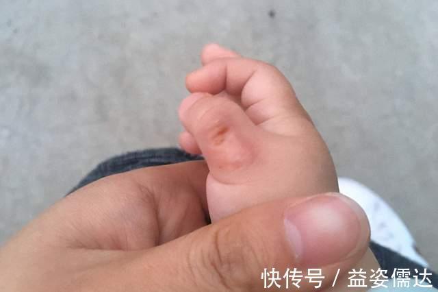 外部世界|怎么知道刚出生的宝宝聪不聪明?家长要观察这一点