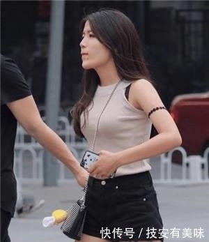 哪一位|街拍柔美娇俏的小姐姐,仙女气质十足,哪一位最美