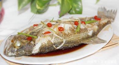  好吃|冬天此鱼要多吃，肉质鲜美好吃不贵！孩子胃口好，个头蹭蹭长
