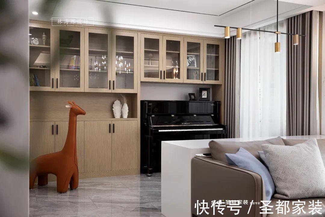 点亮色|家装轻奢风风靡之四大设计法则,新家照着装,美观高档不过时!