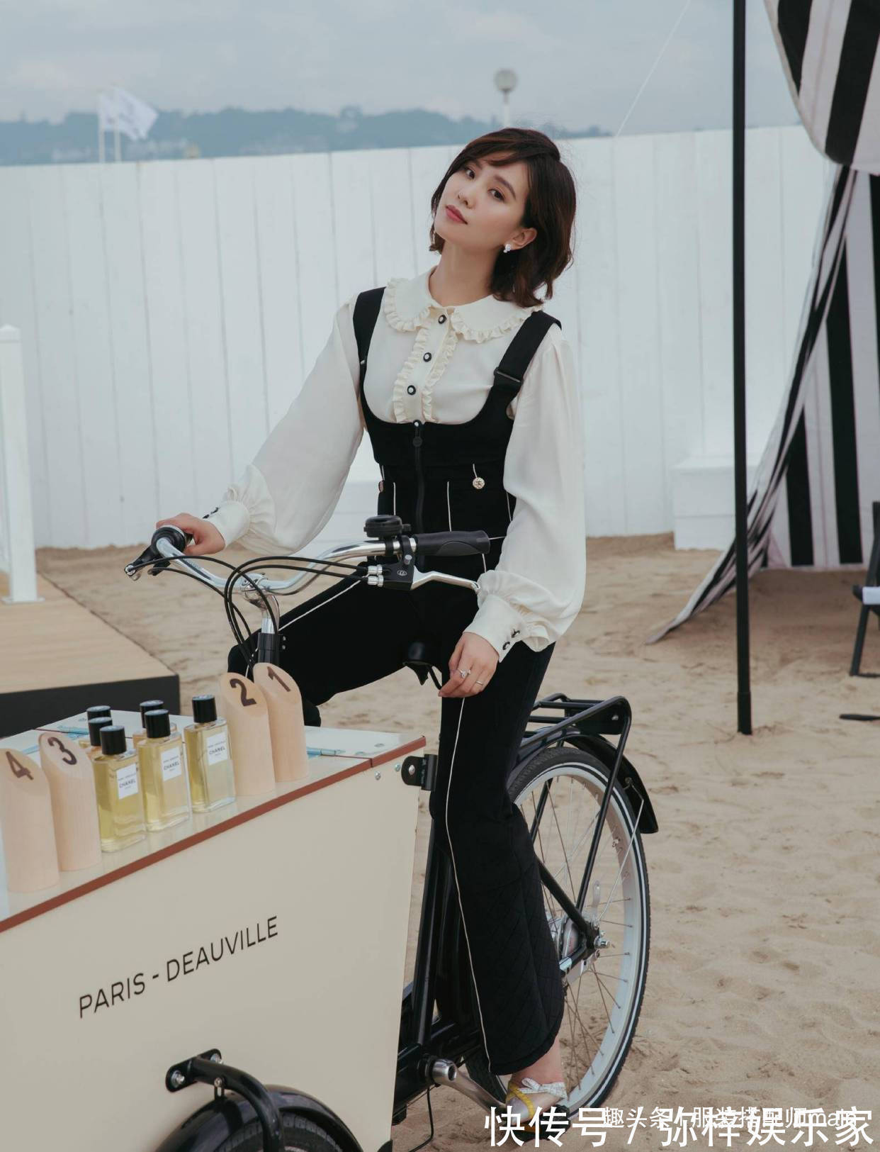 娃娃领 白衬衫+长裤原来还有这么多讲究!不同年龄段搭配出不同的味道