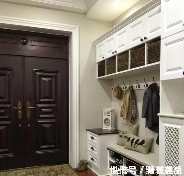 少数人|新家的玄关鞋柜这样定制,超实用又大气,朋友入门看后都表示羡慕!
